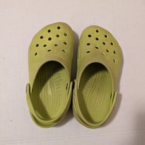 Crocs. Mint colour. Size 1-3 kids